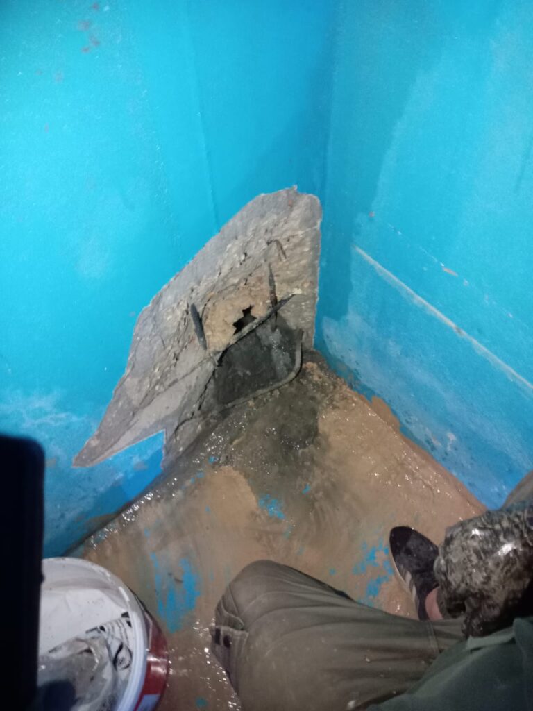 صيانة خزانات المياه بالرياض 0539836031