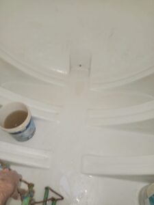 لحام خزانات الفايبر جلاس بالرياض 0539836031